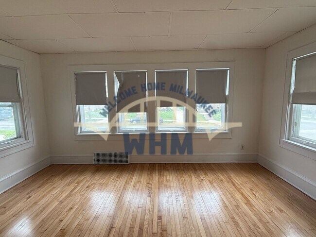 1607 N 52nd St Unit Lower