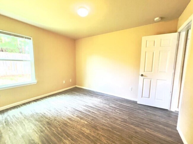 Photo - 16666 E Hammon