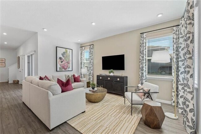 Photo - 3061 Cambridge Ml St