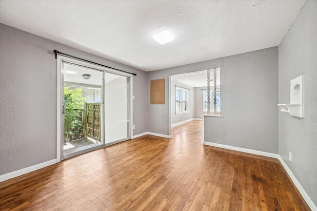 Photo - 1102 Cherico St