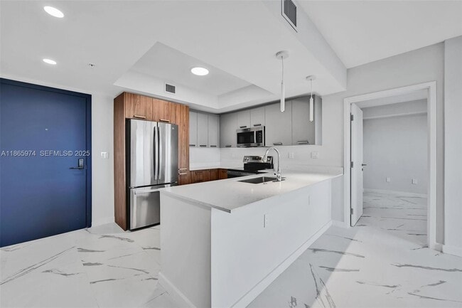 Photo - 840 NE 130th St Unit 405