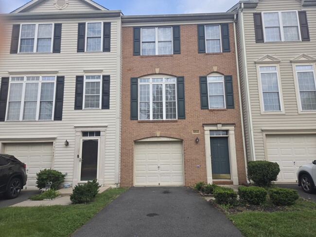 13542 Prairie Mallow Ln