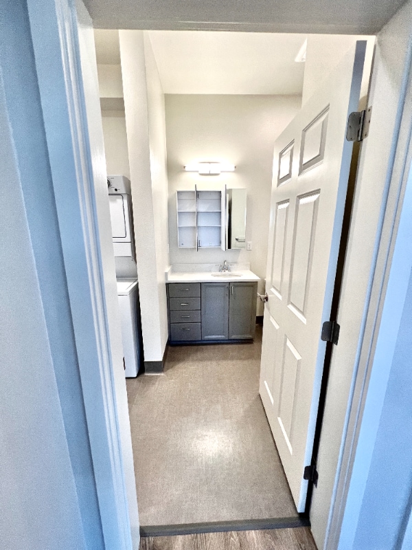 Photo - 2330 Yakima Ct Unidad B401