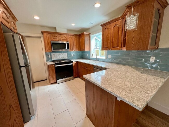 Photo - Stunning 3 Bed, 2.5 Bath Home in the Heart of Downtown Bend!
