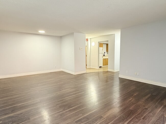 Photo - 10 Pearl St W Unit 106