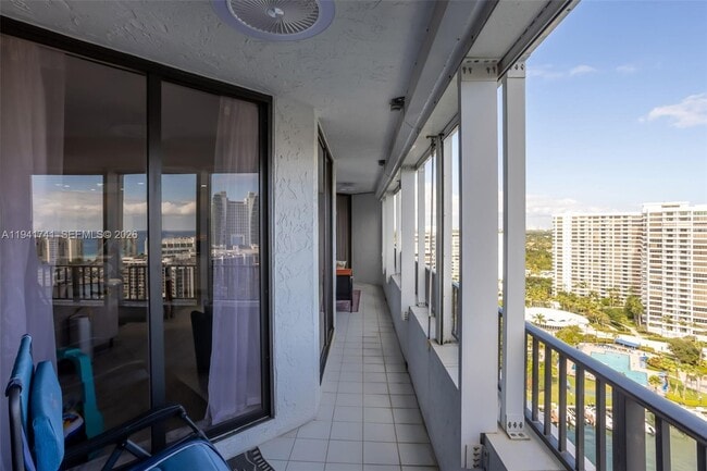 Photo - 300 Three Islands Boulevard Unit PH3A