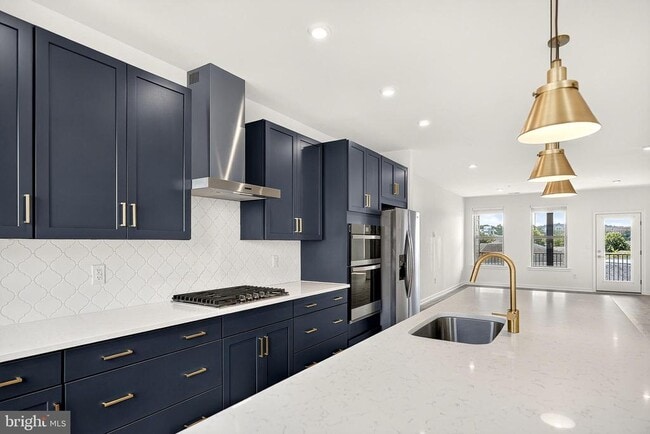 Photo - 20957 Bluebird Sq