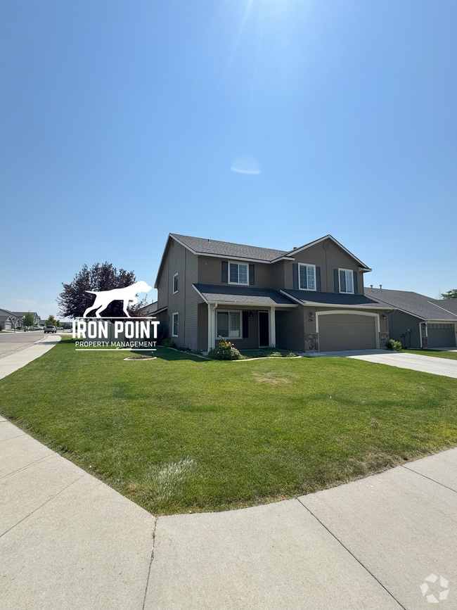 Building Photo - 5bed/3bath home w/community pool, fenced y...