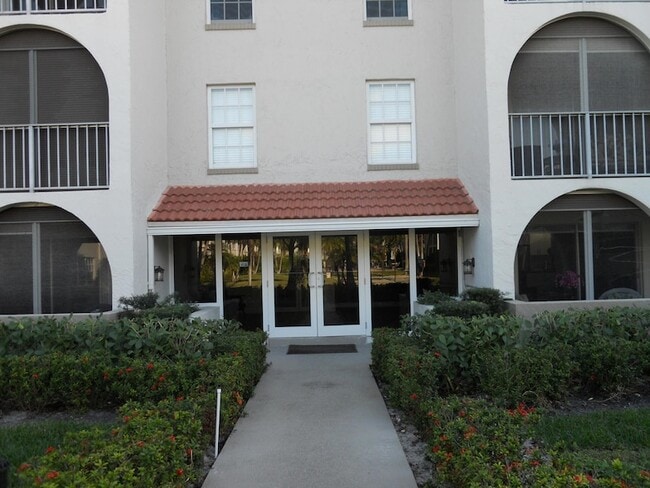Photo - 250 NE 20th St Unidad 123s
