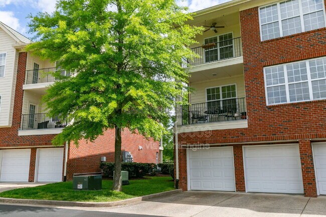 Photo - 3201 Aspen Grove Dr Unit B9