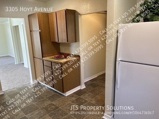 Photo - 3305 Hoyt Ave