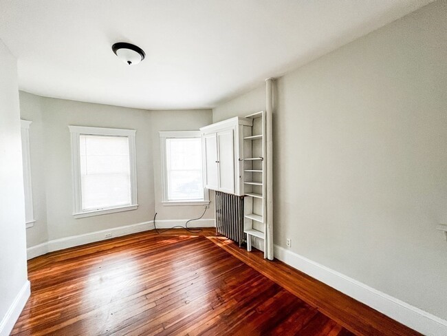 Photo - 20 Winslow Rd Apartment Unit #1