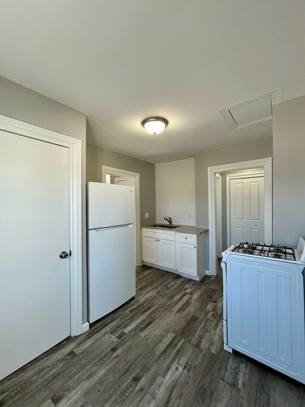 Photo - 13128 Balsam St