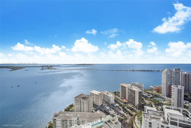 Photo - 1300 Brickell Bay Dr Unit 1803