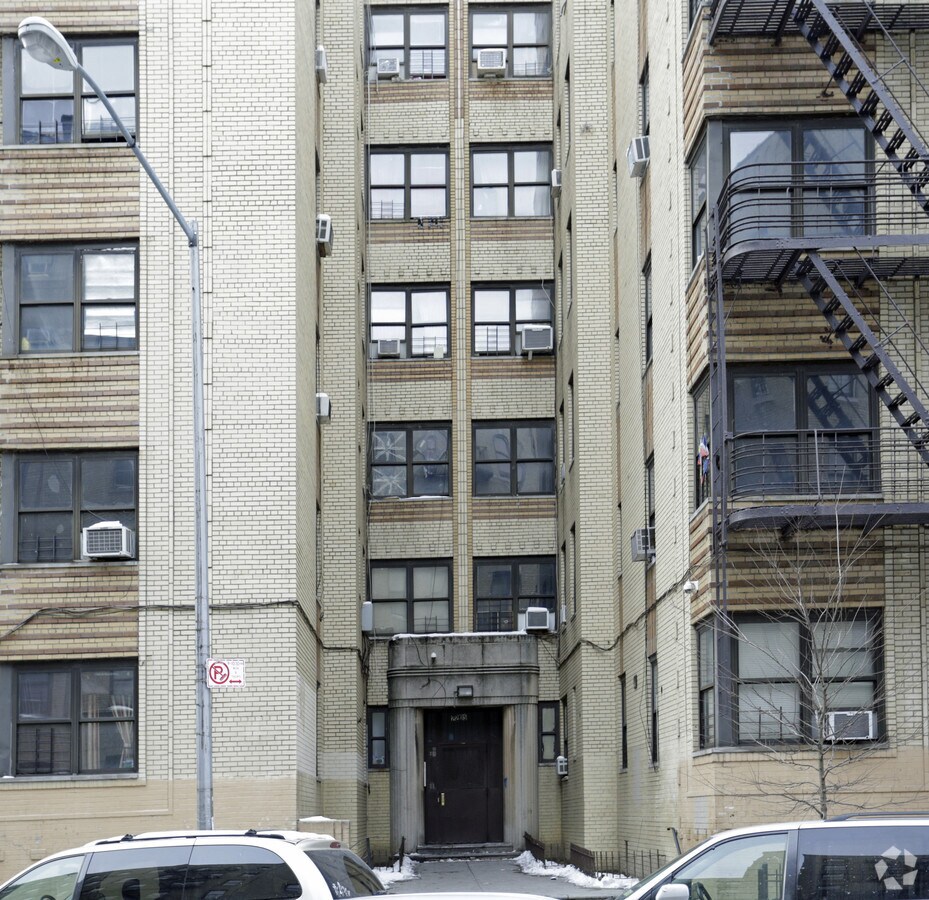 Photo - 2205 Creston Ave