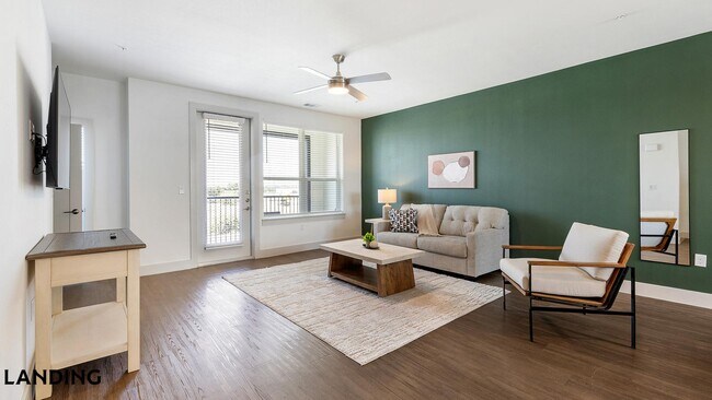 1110 Parker St Unit 1105-053