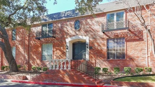 Building Photo - SPACIOUS CONDO | GATED | NEAR MEDICAL CENTER 410 & IH10 | 3 BEDROOMS | 2 BATHROOMS Unit 236