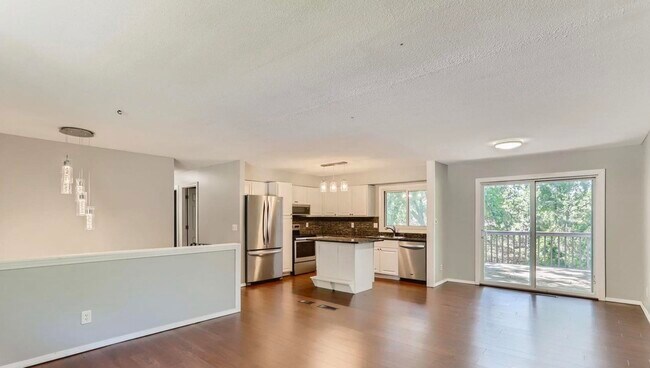 Photo - Immediate Move In.