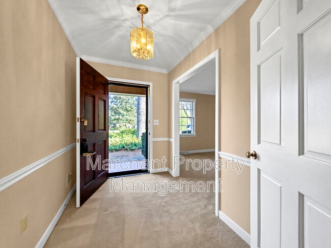 Photo - 100 Pine Wood Dr