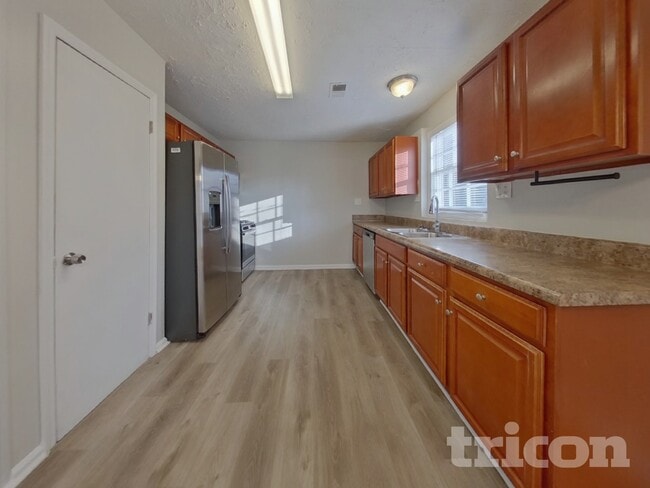 5750 Westside Rd