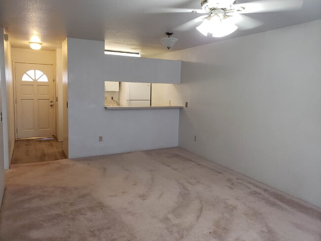 Photo - 94-608 Lumiaina St