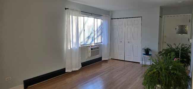 Photo - 658 Washington Blvd