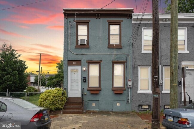 Building Photo - 418 Vine St Rental