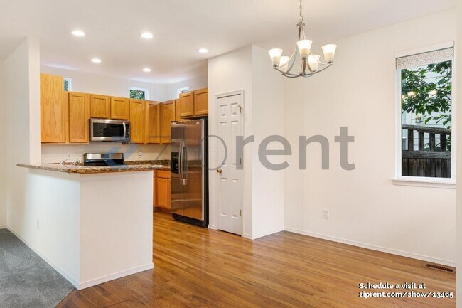 Photo - 15150 NE 8th Pl