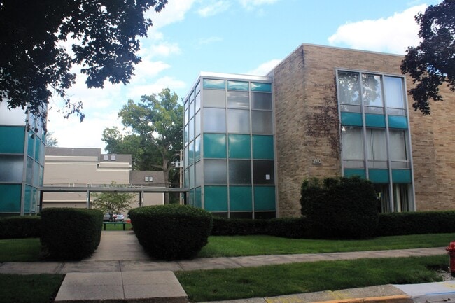 Building Photo - 210 N Kenilworth Ave Unit 14 Rental