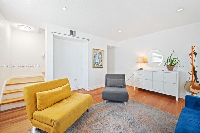 Photo - 1701 N Treasure Dr