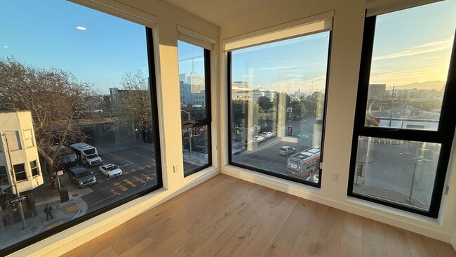Photo - Epic REA - Live at Renou - Modern 2024 Building - 2 BR/2 BA Unit 407