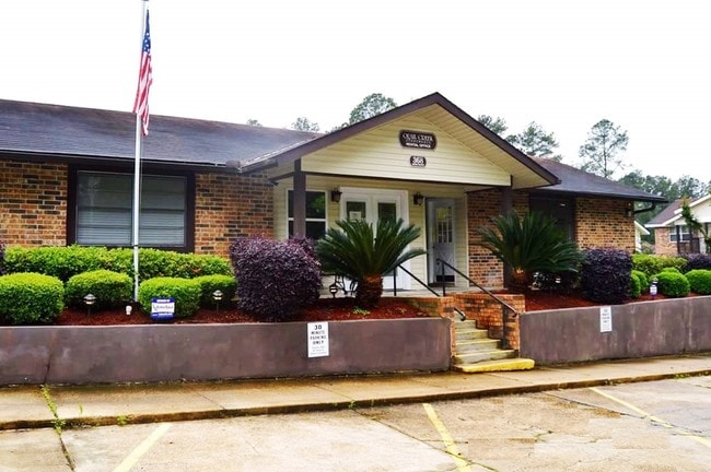 Quail Creek - Quail Creek Apartments