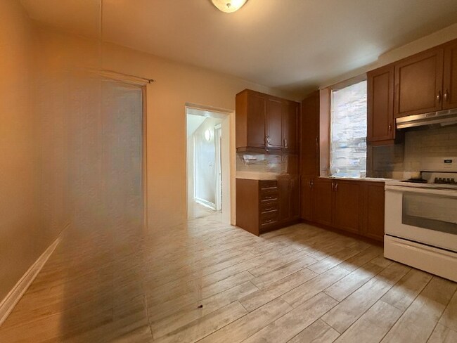 Photo - 324 Margueretta St