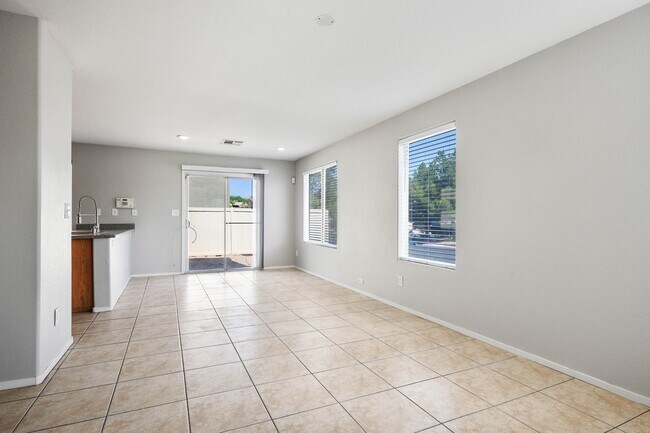 Photo - 2076 Pillar Pointe St