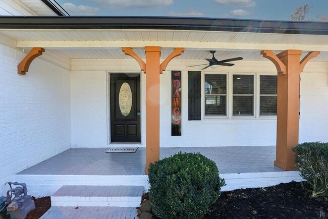 6157 Orville Dr