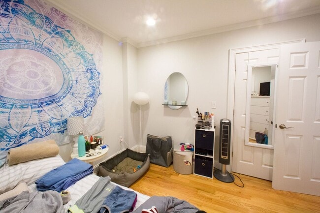 Photo - 4bed2bath in Washington Square Brookline.