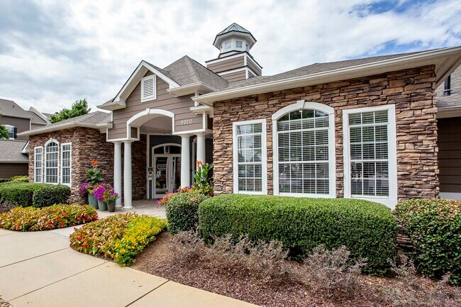 Leasing Office - Thornberry Apartments