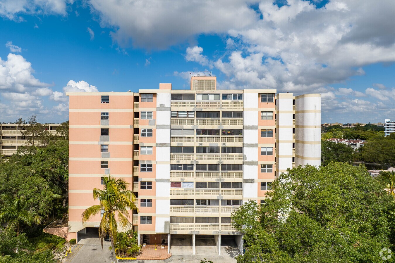 Photo - The Lakes of Inverrary Condominium