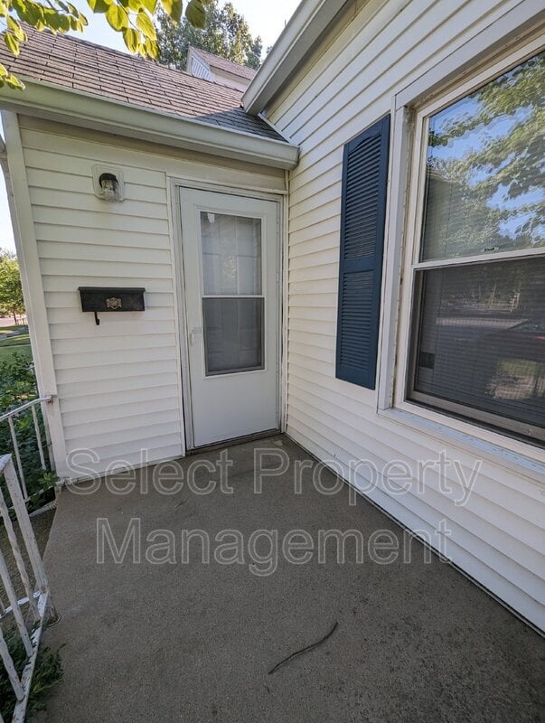 Photo - 1226 Elmwood Ave