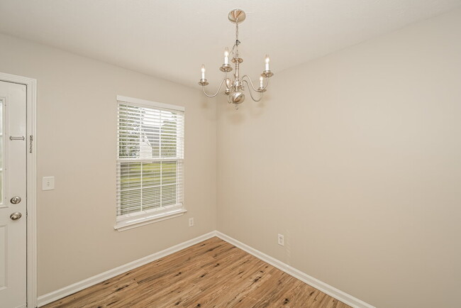 154 Dreville Dr