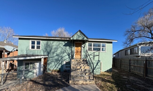 Building Photo - 830 31st Ave Unit # 1