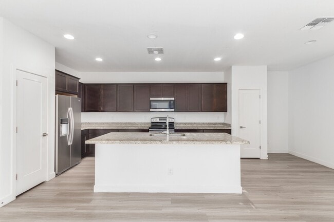 Photo - 2359 S Wycliff Cir Unit 2327