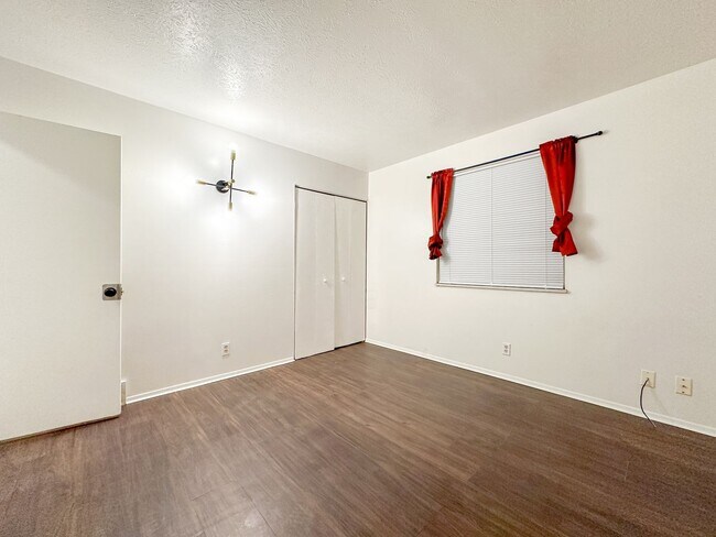 Photo - 1943 Preston Ave Unit 1943