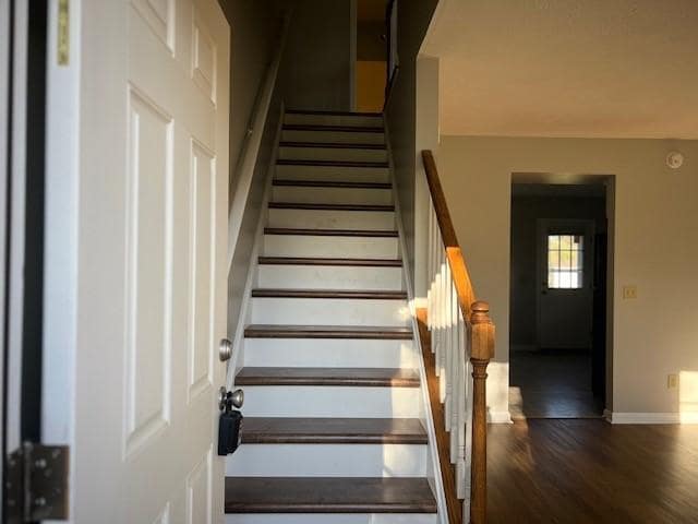 Photo - 150 Suter St