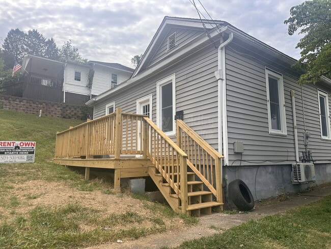 Photo - 614 Hart St