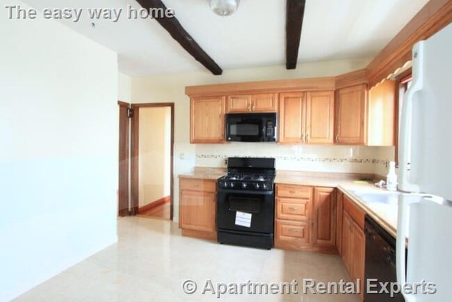 Photo - 25 Belknap St Unit #1