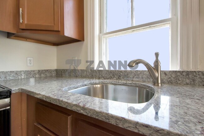 Photo - 19 Arnold St Unit 2