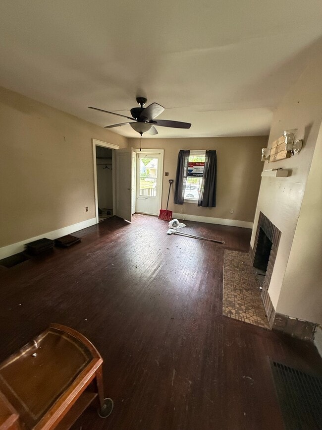 Photo - 1252 E Whitmer St