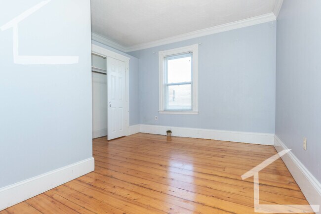 Photo - 57 Riverdale St Unit 3
