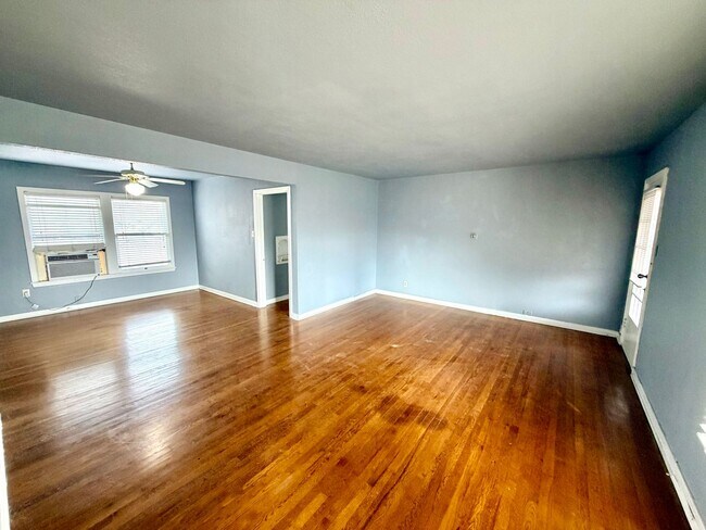 Photo - Bryn Mawr Unit 463